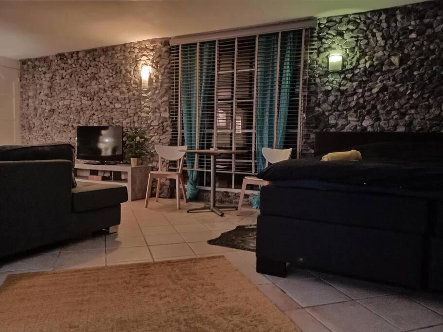 Kom Thuis In Deze Gezellige Loft Heerlen Ngoại thất bức ảnh